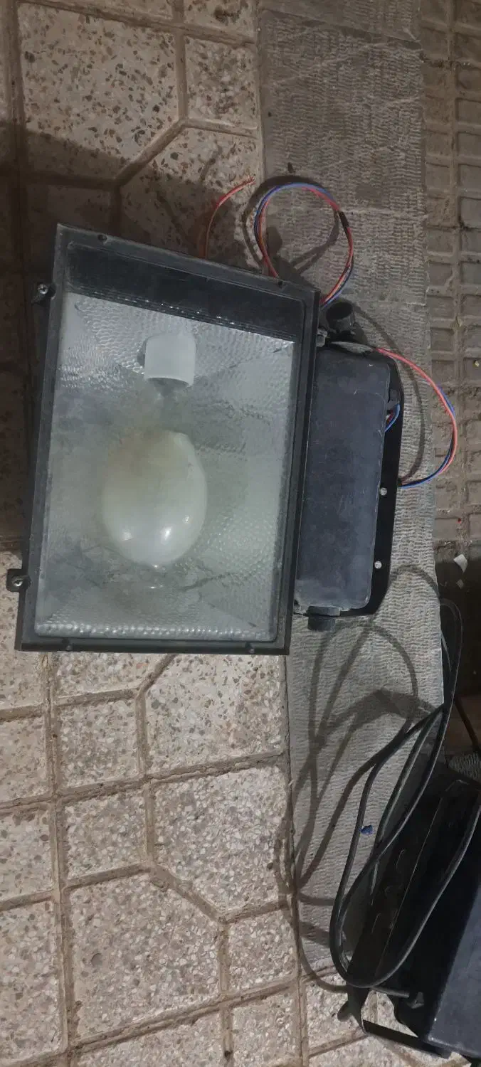 دو عدد پروژکتور سالم باهم 4میلیون|تلویزیون و پروژکتور|کرمان, |دیوار