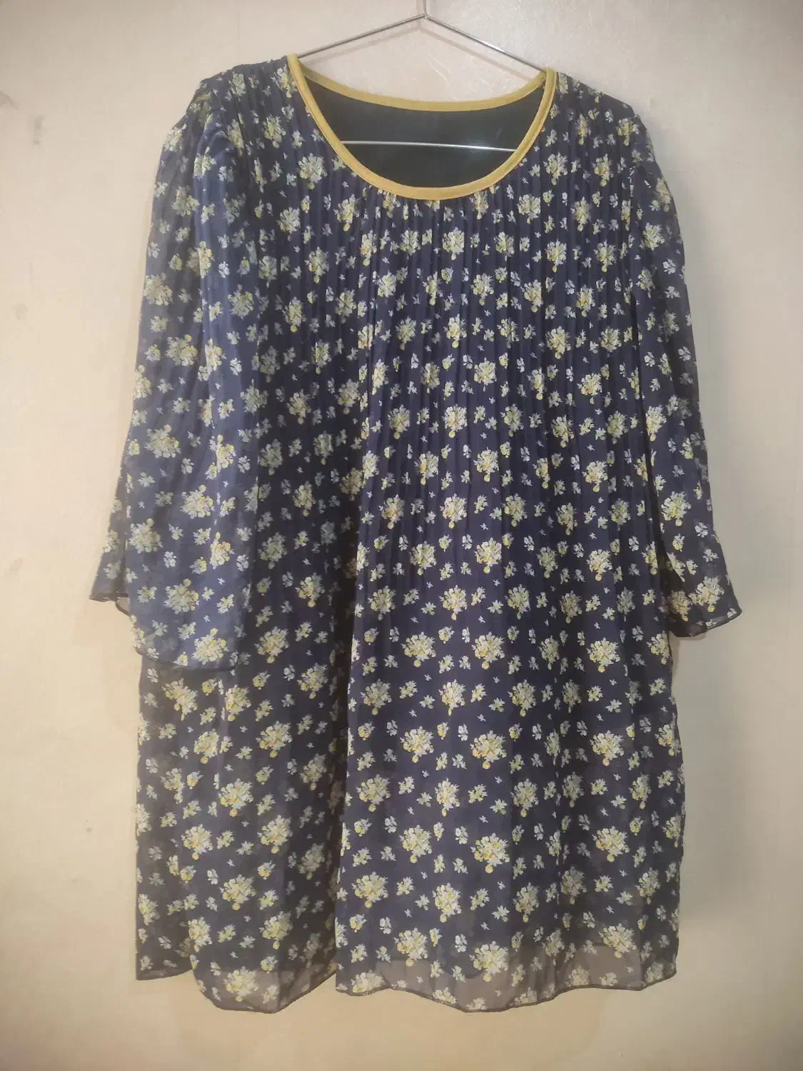 پیراهن ولباس|لباس|مشهد, آزادشهر|دیوار