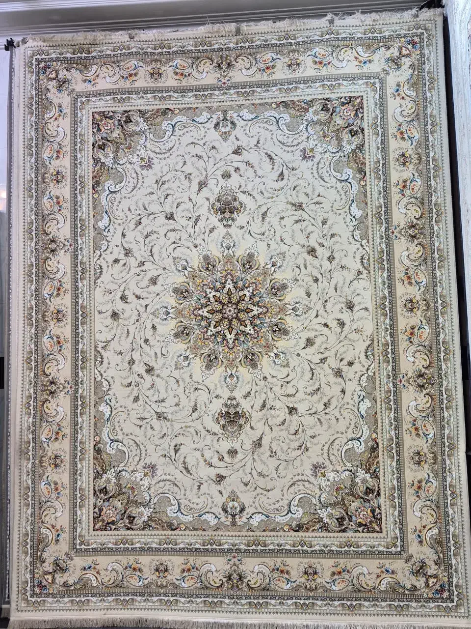 فرشهای که زندگی را زیبا میکند+ فرش نگین مشهد ٪+|فرش|دزفول, |دیوار