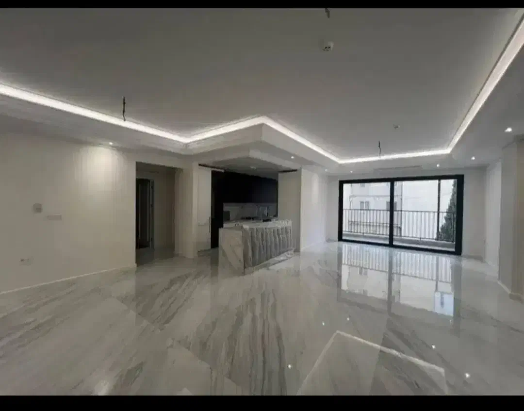 میدان مرکزی 160 متر / تک واحدی / کلید نخورده|اجارهٔ آپارتمان|کرمانشاه, |دیوار