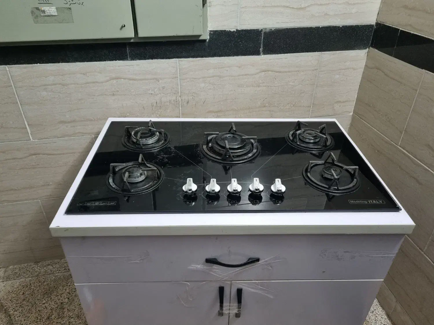 گاز 5 شعله به همراه کابینت|اجاق گاز و لوازم برقی پخت‌وپز|تهران, امام زاده عبدالله|دیوار