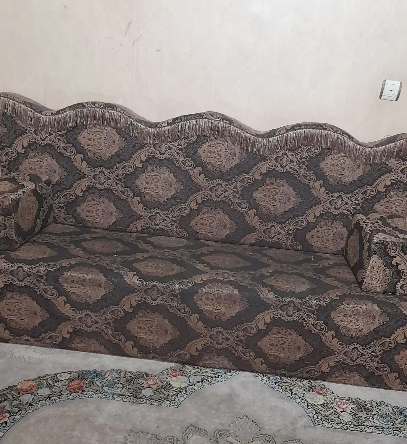مبل خلیجی|مبلمان خانگی و میز عسلی|اهواز, ۲۵۴دستگاه|دیوار