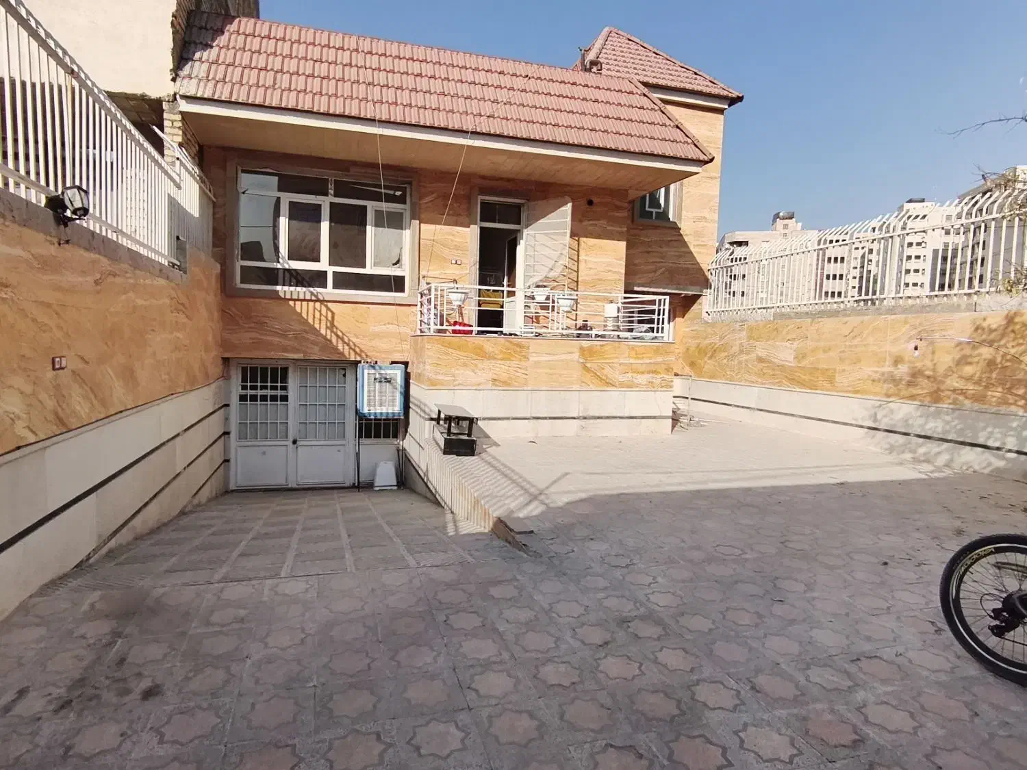 منزل مبله صدرا،ویلایی یک خوابه،90متری|اجارهٔ کوتاهمدت آپارتمان و سوئیت|صدرا-فارس, فاز ۱|دیوار