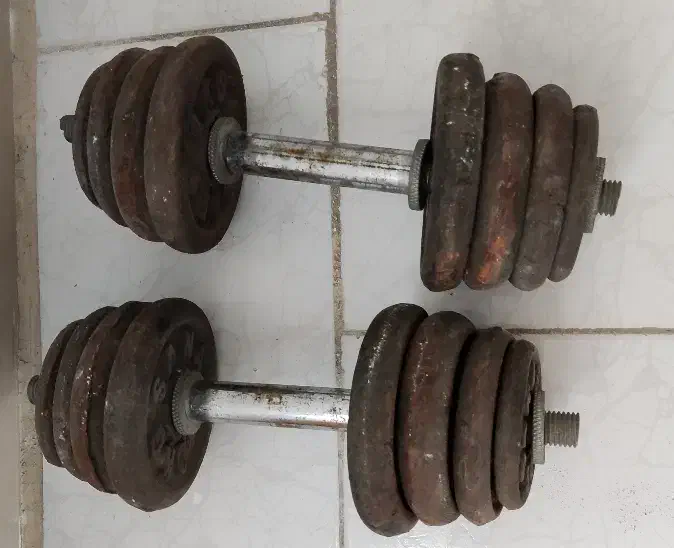 دمبل و راکت بدمینتون|تجهیزات ورزشی|کرج, مهرویلا جنوبی|دیوار