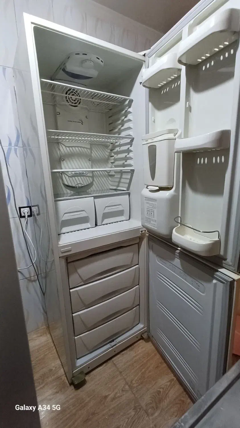 یخچال فریزر امرسان 20فوت|یخچال و فریزر|مشکین‌دشت, |دیوار