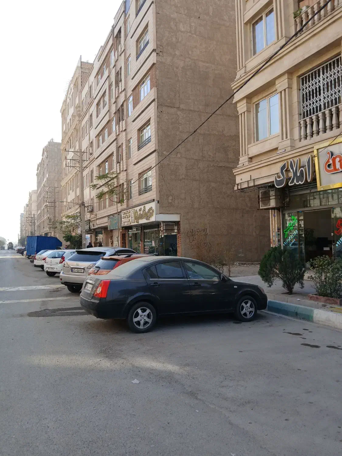 فروش مغازه تجاری ۳۷ متری بر خیابان اصلی قیمت عالی|فروش مغازه و غرفه|کهریزک, |دیوار