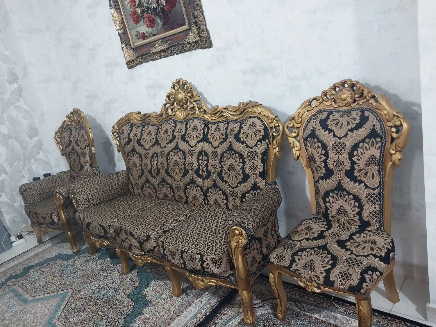 مبل سلطنتی ۹نفره|مبلمان خانگی و میز عسلی|رباط‌کریم, رباط‌کریم|دیوار