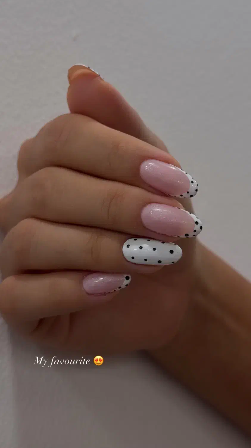 تخفیف خدمات ناخن به مدت کوتاه|خدمات آرایشگری و زیبایی|نیشابور, هفده شهریور|دیوار