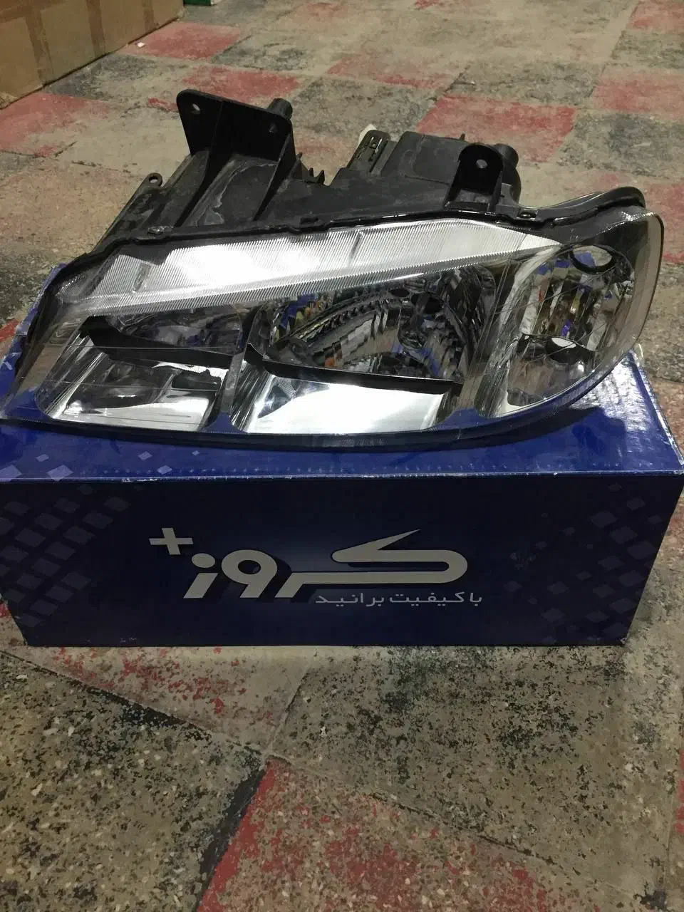 فروش چراغ کروز پژو پارس یه دست لامپ هدلایت|قطعات یدکی و لوازم جانبی|کوهدشت, |دیوار