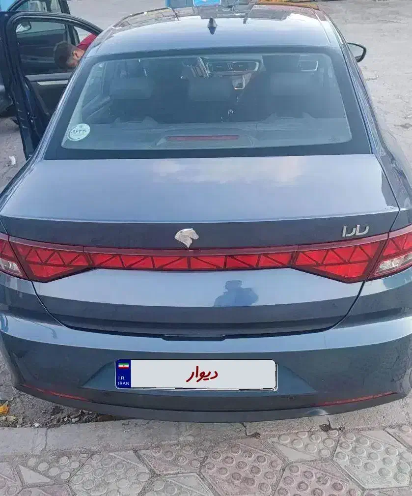 تارا|خودرو سواری و وانت|رشت, منظریه|دیوار