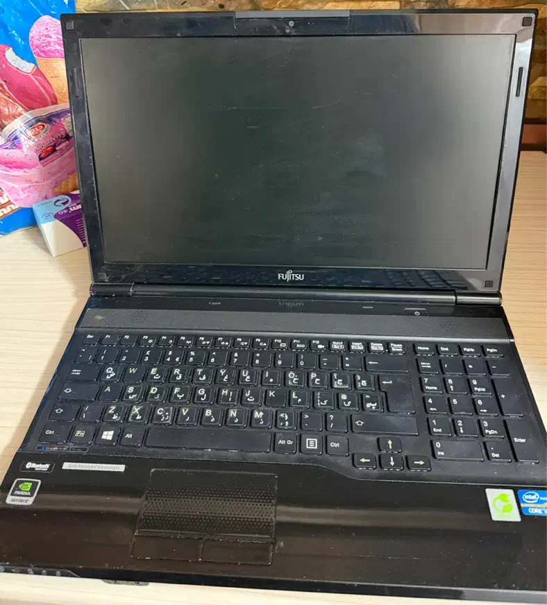 لب تاپ فوجیتسو کاملا سالم|رایانه همراه|تهران, سهروردی|دیوار