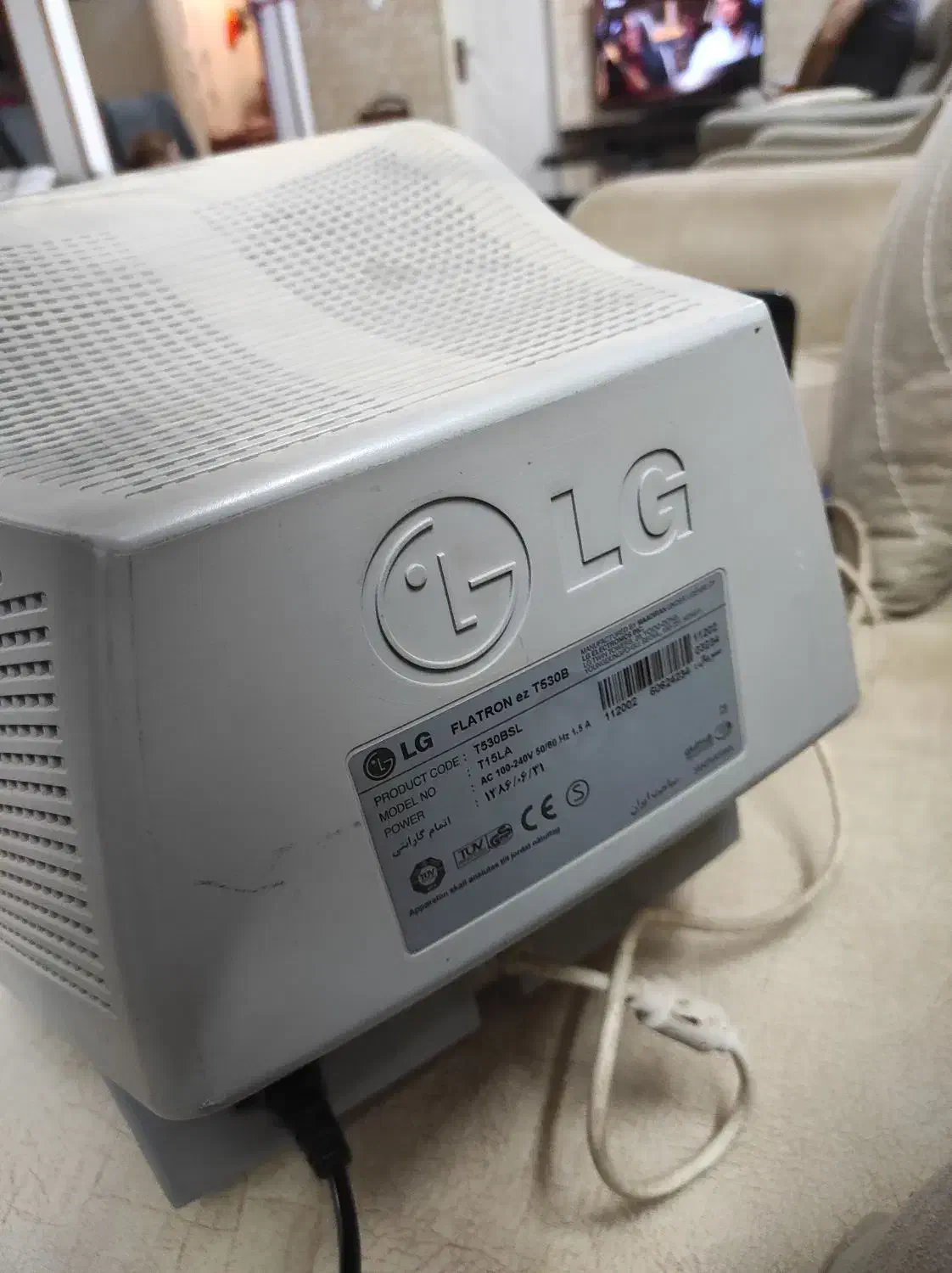 ۳ تا مانیتور CRT اینچ ۱۷|قطعات و لوازم جانبی رایانه|مشهد, فرهنگ|دیوار