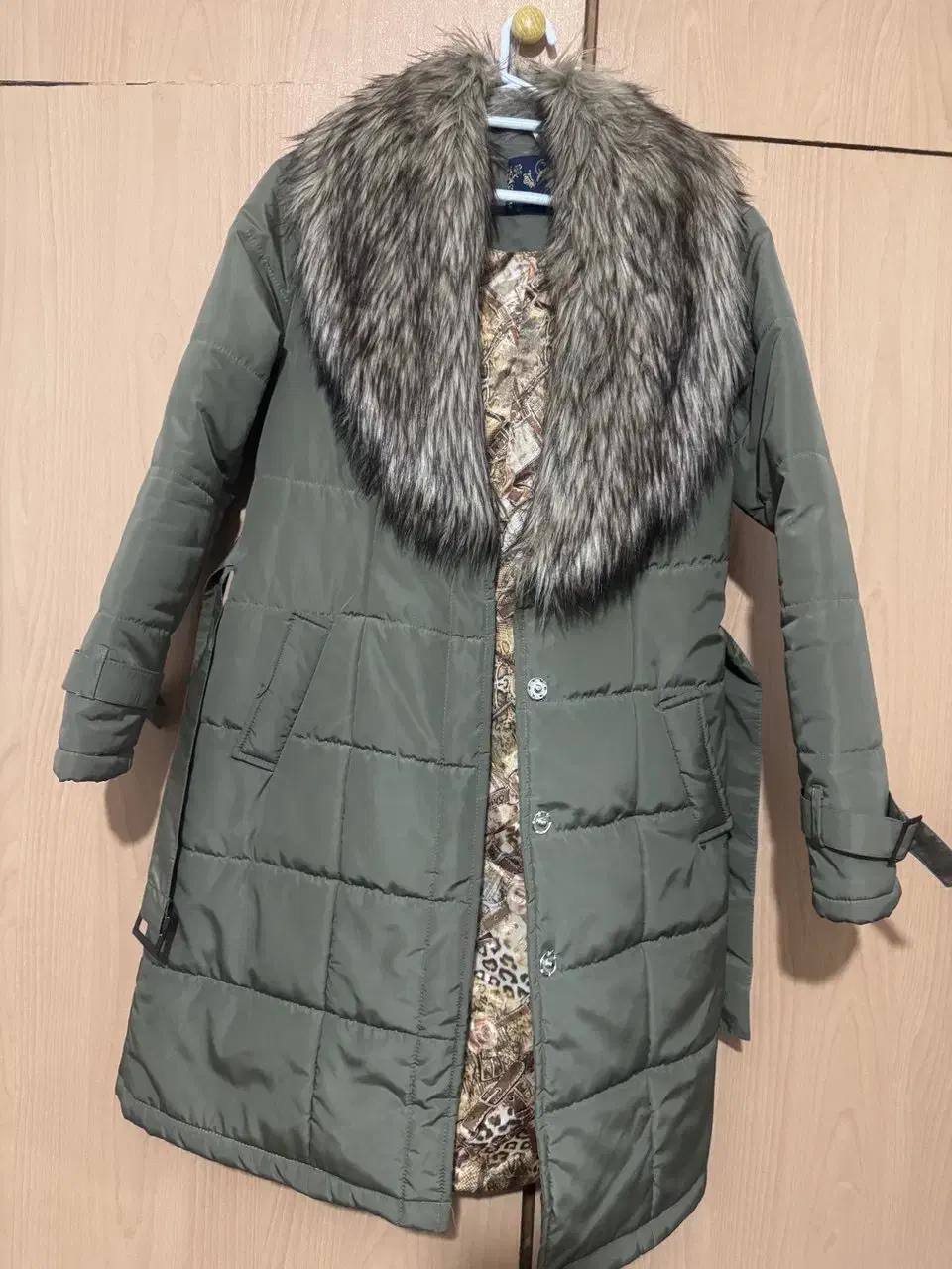 کاپشن داخل آستر سایز ۴۰|لباس|رشت, فلسطین|دیوار