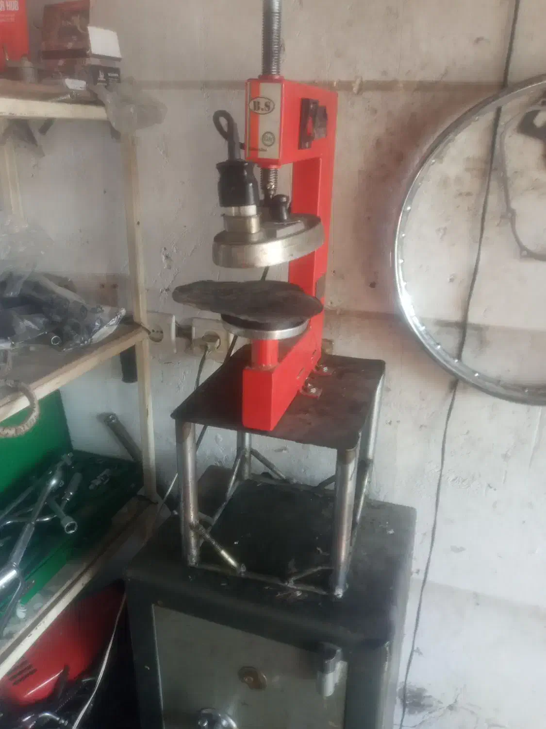 دستگاه اپارات|ابزارآلات|میانه, |دیوار