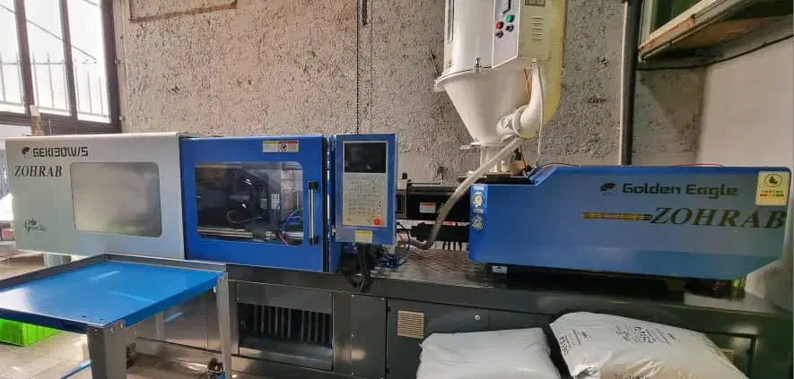 استخدام اپراتور دستگاه تزریق پلاستیک|استخدام صنعتی، فنی، مهندسی|پردیس, شهرک صنعتی خرمدشت فاز ۷|دیوار