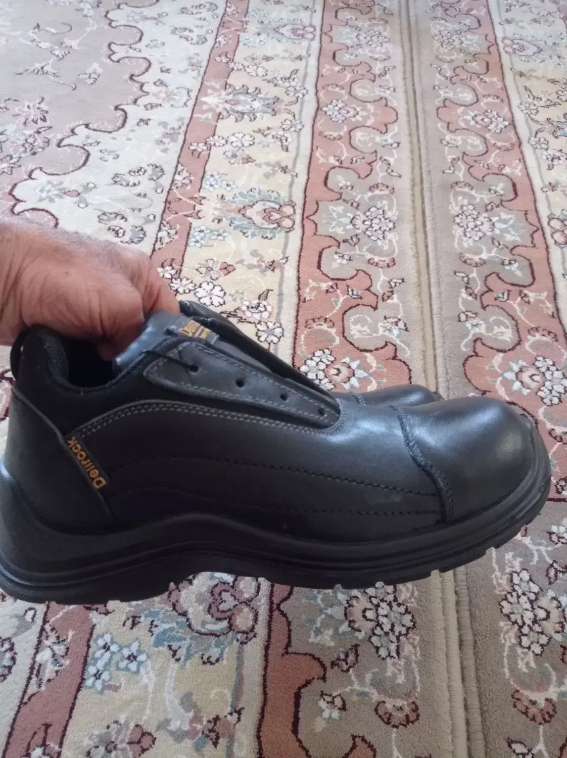 کفش ایمنی زیرقیمت|کیف، کفش، کمربند|چالوس, |دیوار