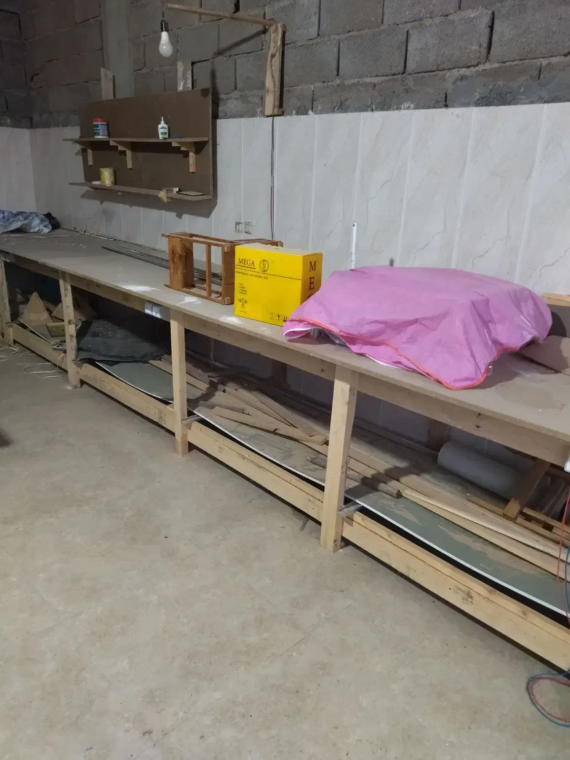 ابزار نجاری و میز کارگاهی زیرقیمت|ابزارآلات|رامسر, |دیوار