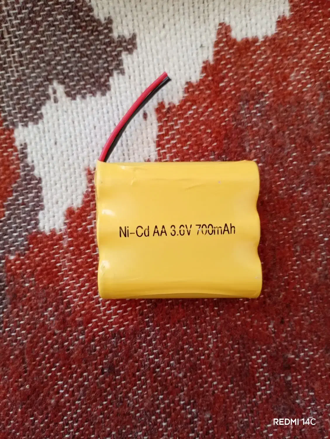 باتری 3/7 ولت شارژی|لوازم جانبی موبایل و تبلت|کاکاوند, |دیوار