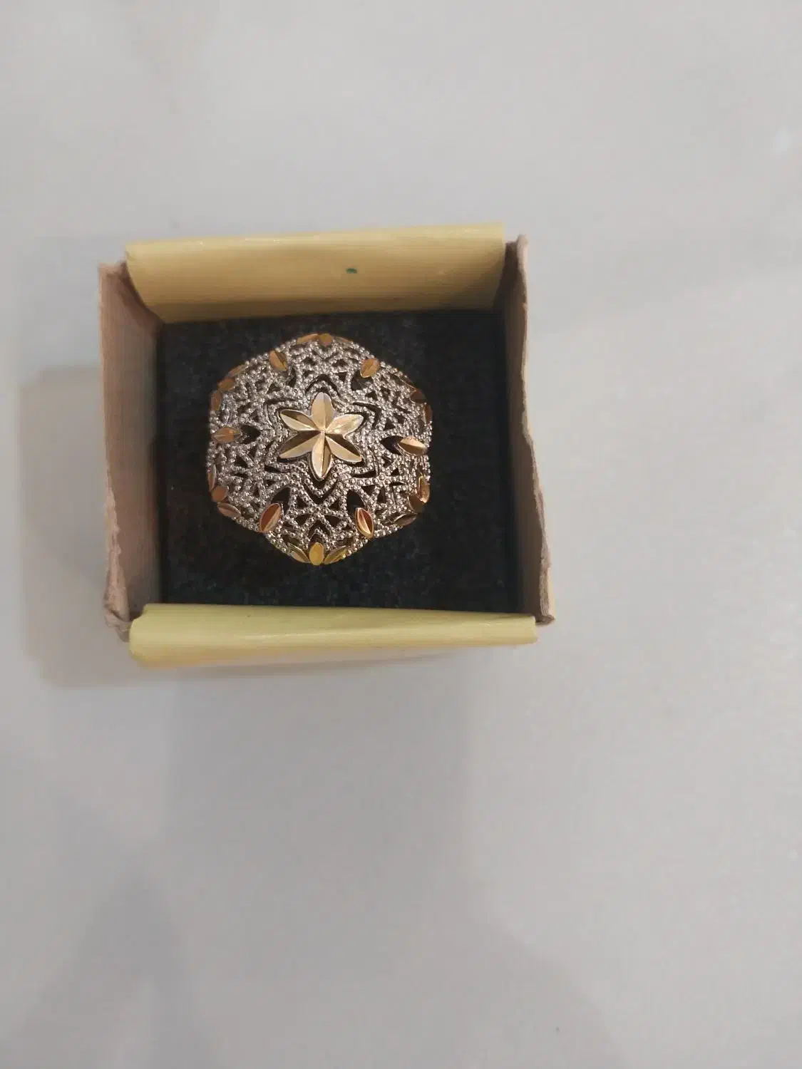 انگشتر شیک ومجلسی برنج دورنگ.آبکاری اورانیوم|جواهرات|تهران, آهنگ|دیوار