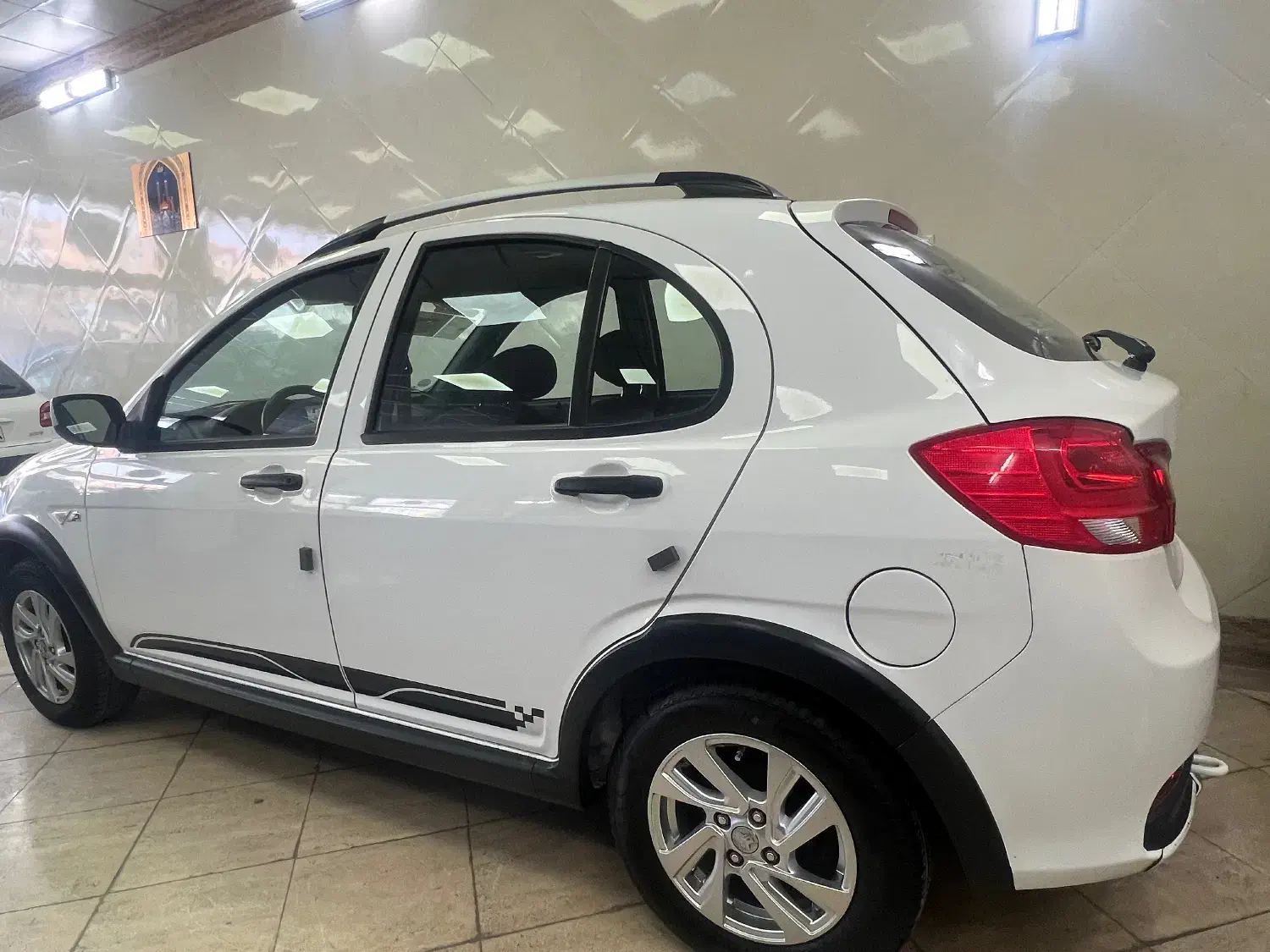 کوییکR سفید مشکی با رینگ (نقد و اقساط)|خودرو سواری و وانت|قم, شاه ابراهیم|دیوار