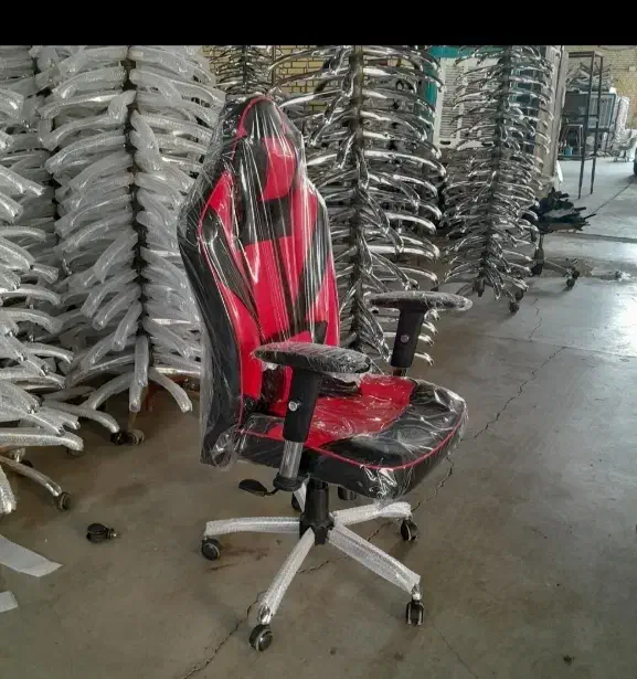 صندلی گیمینگ دورنگی فلزی|صندلی و نیمکت|اصفهان, ناصرخسرو|دیوار