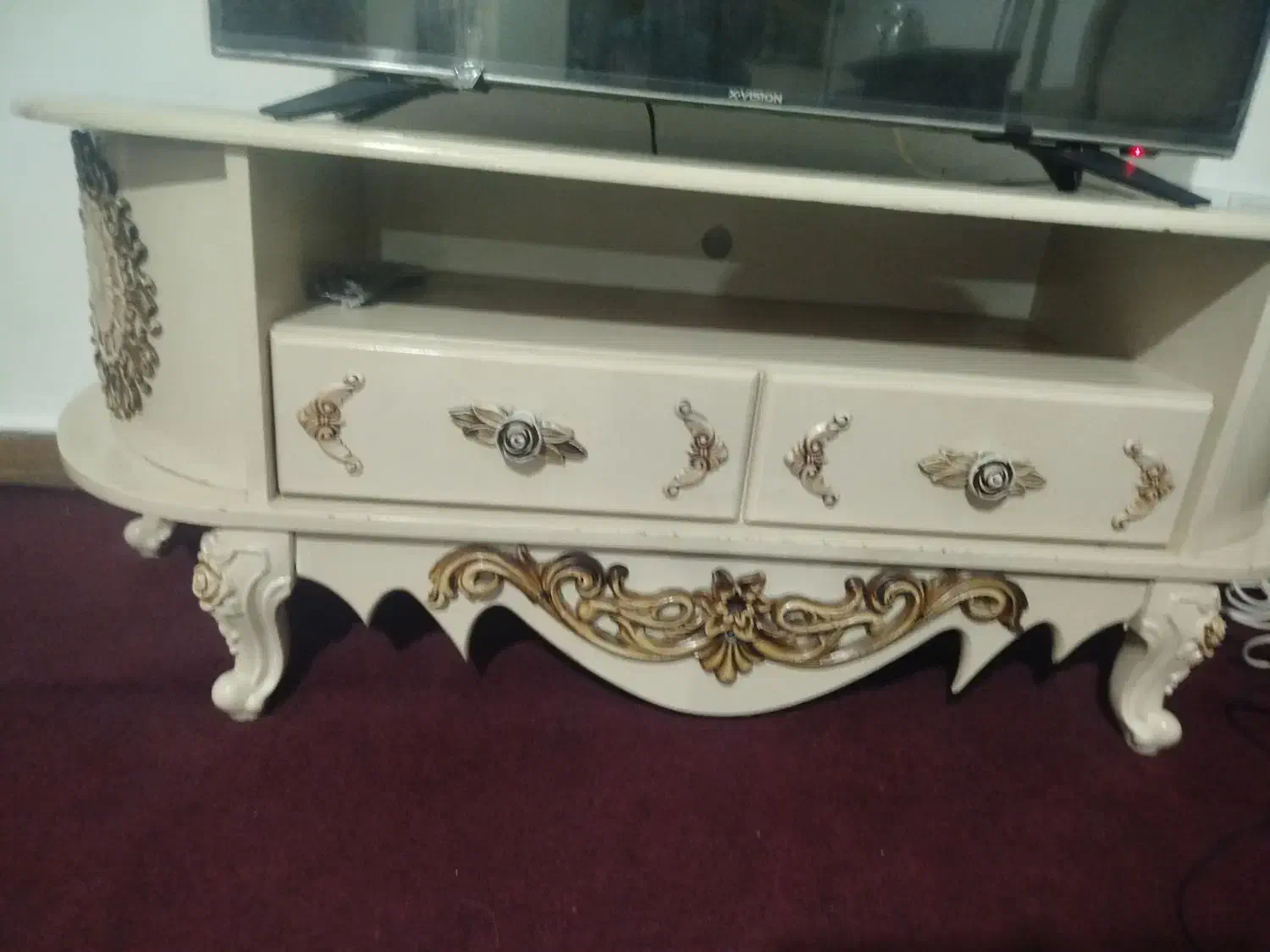 میز تلویزیون|میز تلویزیون|ری, علایین|دیوار