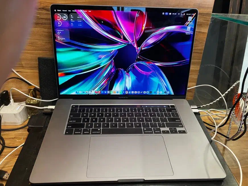 مک بوک پرو۲۰۱۹ ۱۶ اینچ بسیار تمیز ۳۲ گیگ رم|رایانه همراه|مشهد, سجاد شهر|دیوار
