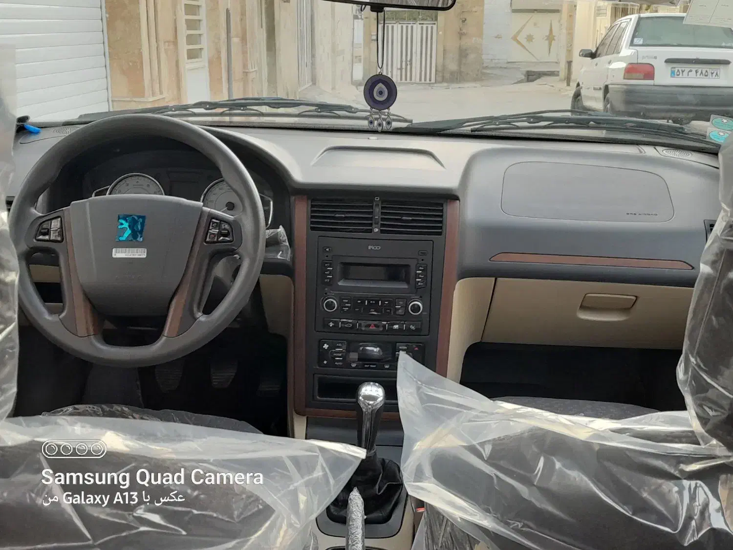 پارس ۱۴۰۱ موتور جدید کم کار بدون رنگ|خودرو سواری و وانت|بروجرد, |دیوار