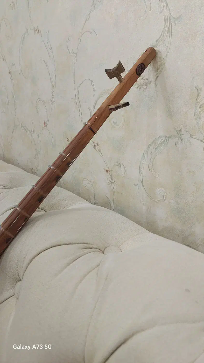 دوتار شمال خراسان|سازهای سنتی|بجنورد, |دیوار