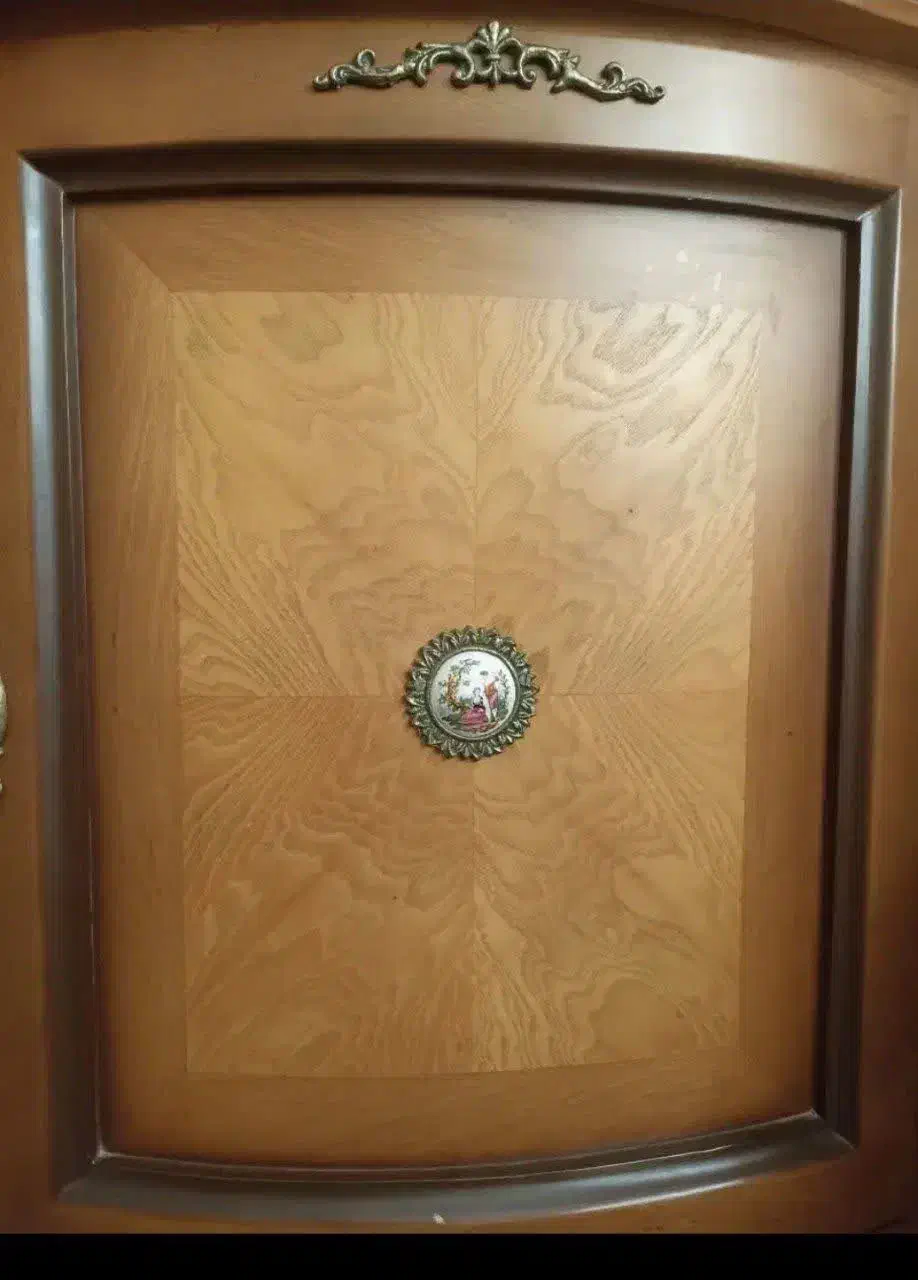 کتابخانه وکنسول چوبی کلاسیک ۲تکه(گنجه بوفه ویترین)|کتابخانه، شلف، قفسههای دیواری|مشهد, رضاشهر|دیوار