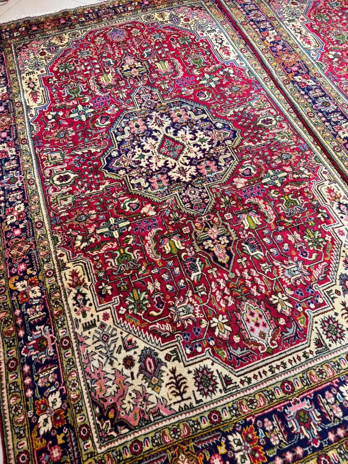 جفت۶متری تبریز قیمت مناسب|فرش|تهران, جهاد|دیوار