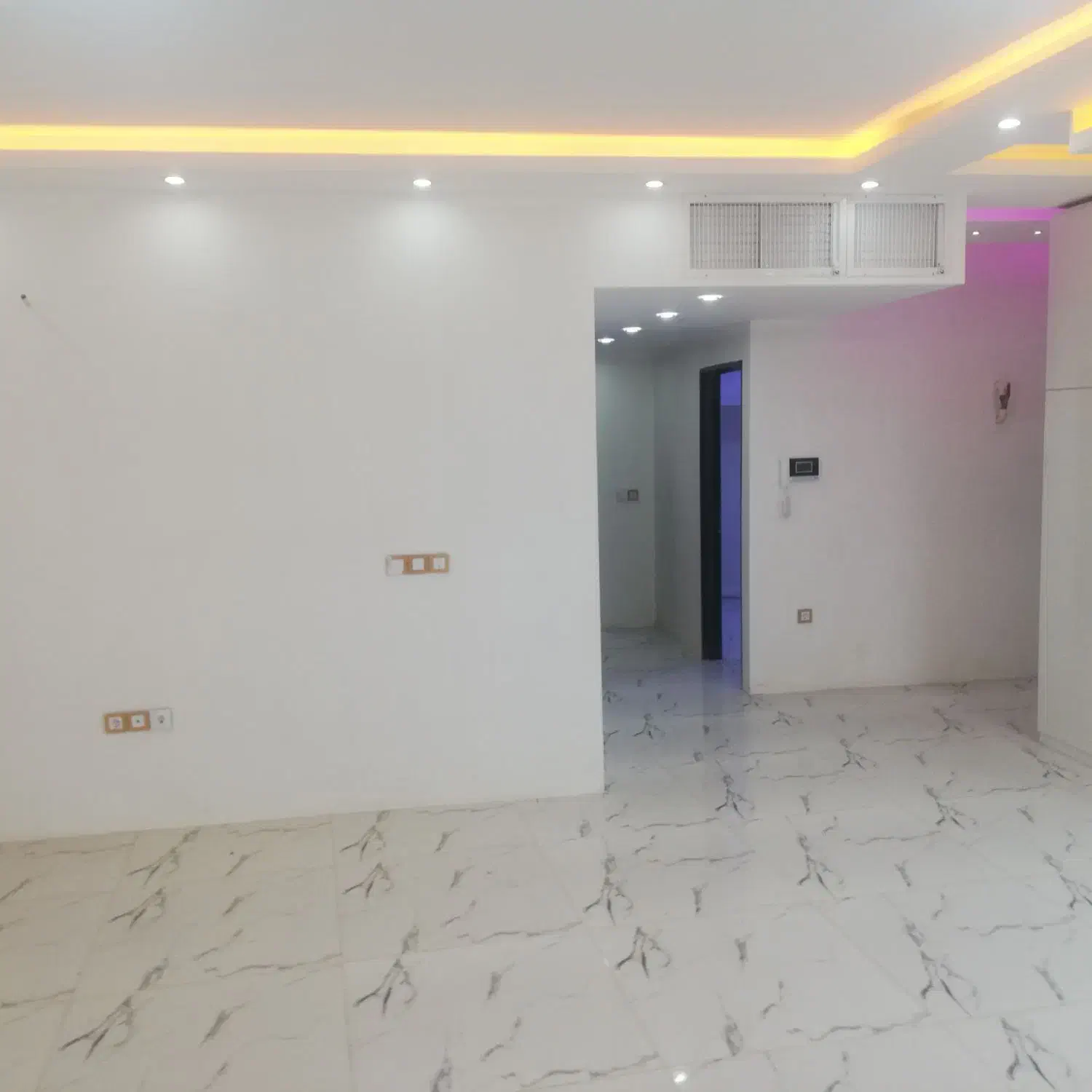 رهن و اجرا واحد 3 خوبه مرکز شهر|اجارهٔ آپارتمان|شهرکرد, |دیوار