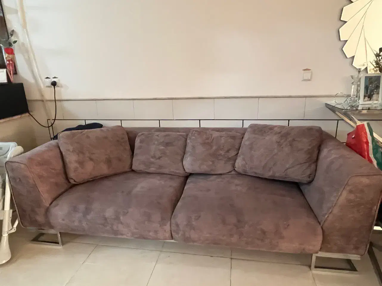 کاناپه پایه استیل|مبلمان خانگی و میز عسلی|کاشان, کارگر|دیوار