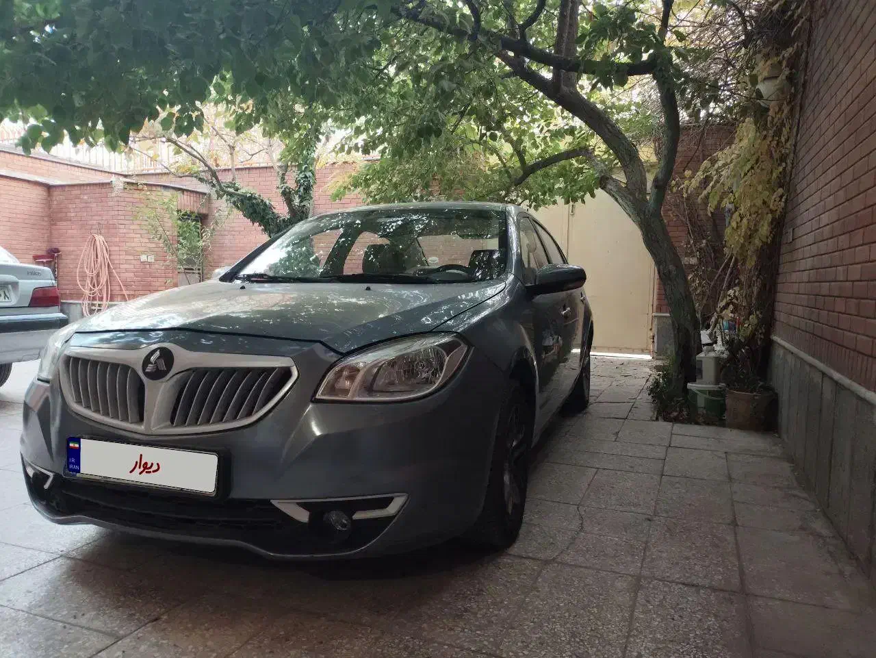 برلیانس۳۳۰ اتومات ۹۵|خودرو سواری و وانت|مشهد, سید رضی|دیوار