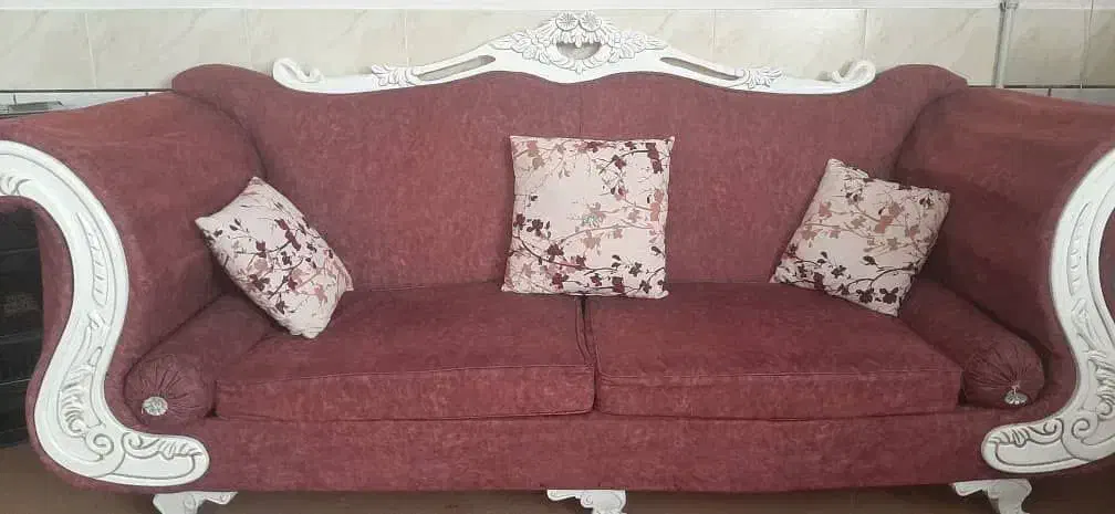 مبل ۹ نفره و دوعدد میز|مبلمان خانگی و میز عسلی|امیرآباد, |دیوار