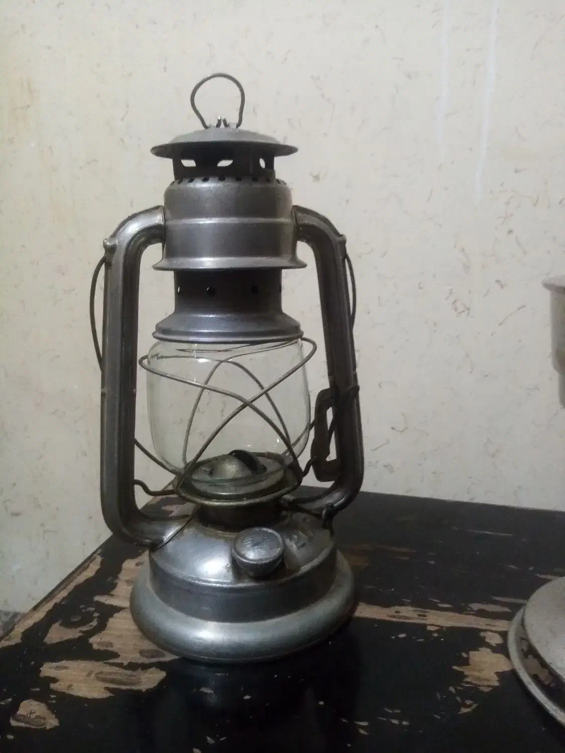 وسایل قدیمی وتزیینی|کلکسیون اشیاء عتیقه|اصفهان, خواجه عمید|دیوار