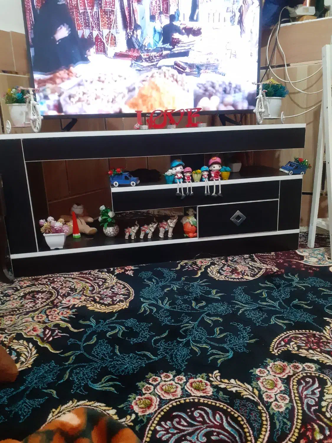 زیر تلویزیون ام|میز تلویزیون|شوشتر, |دیوار