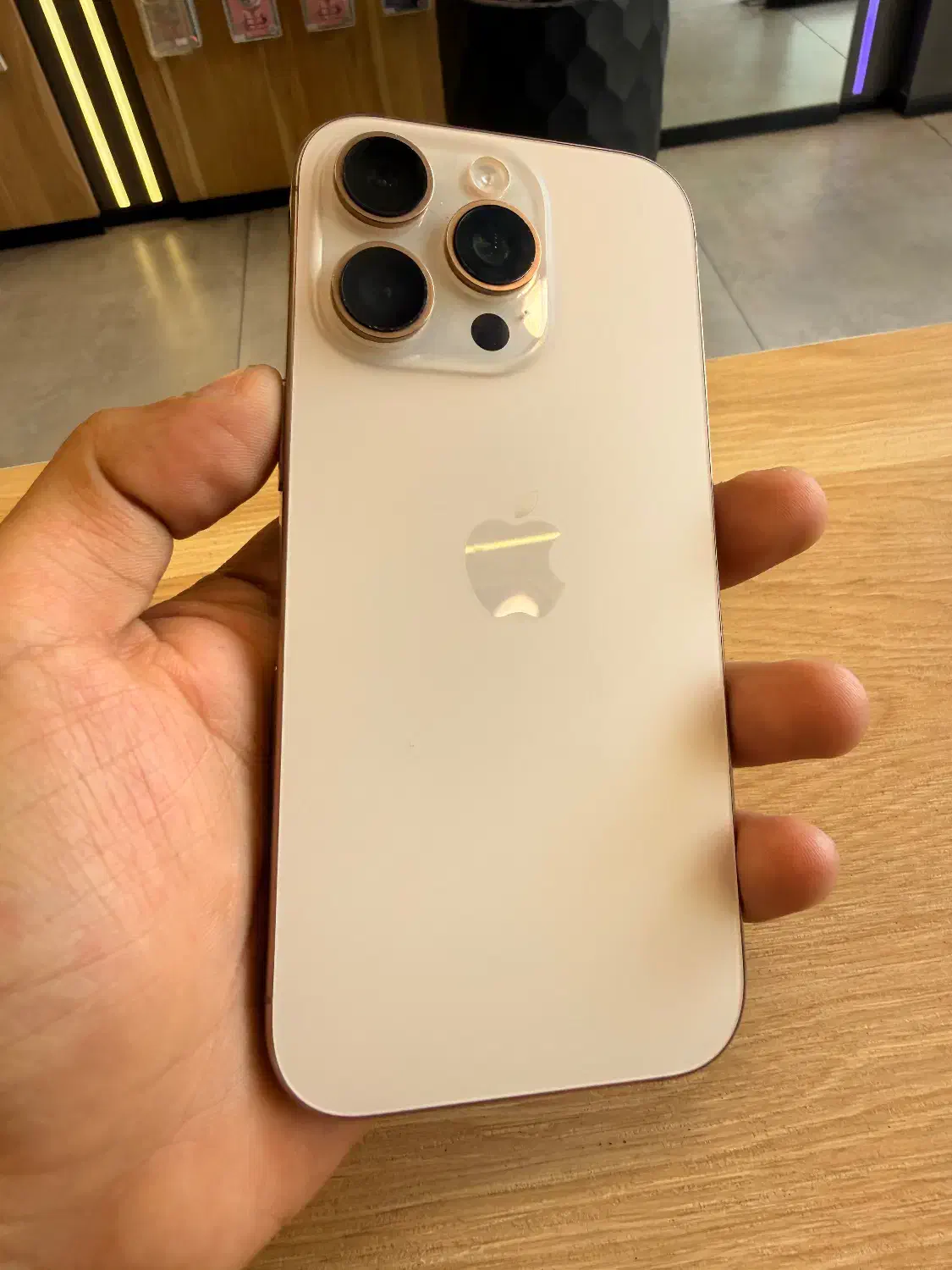 آیفون ۱۶ پرو iPhone 16 pro|موبایل|مشهد, بهشت|دیوار