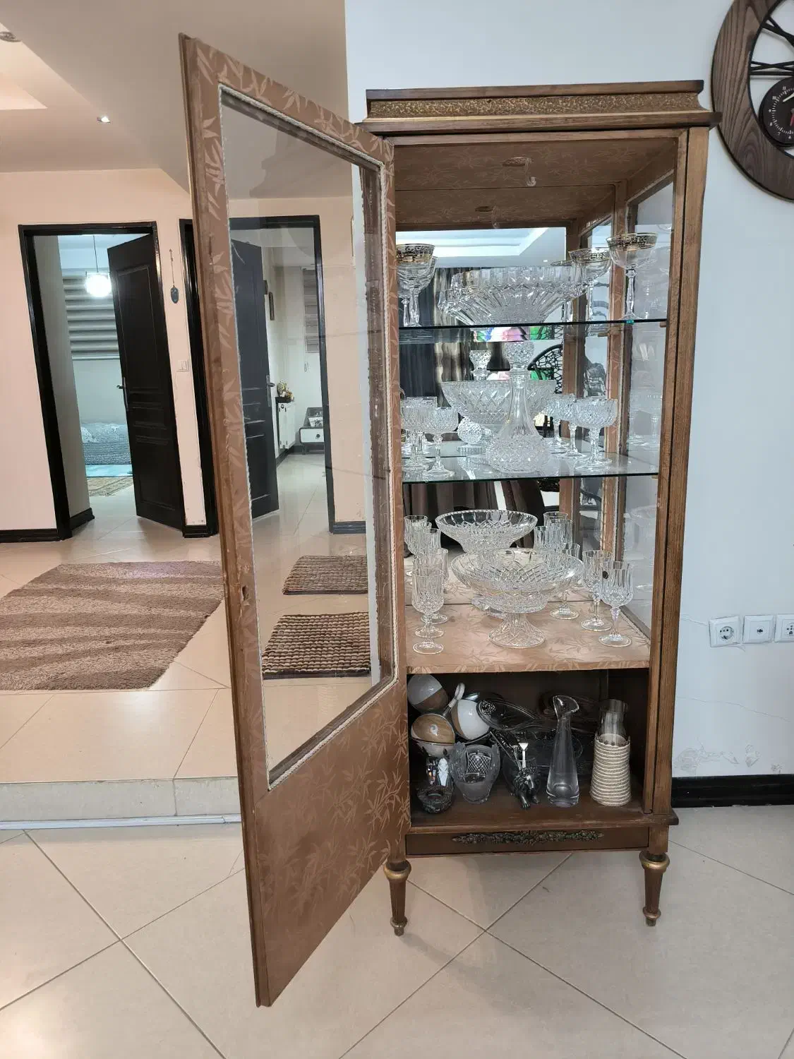 بوفه ی تمام چوب|بوفه، ویترین، کنسول|کرج, حسن آباد|دیوار