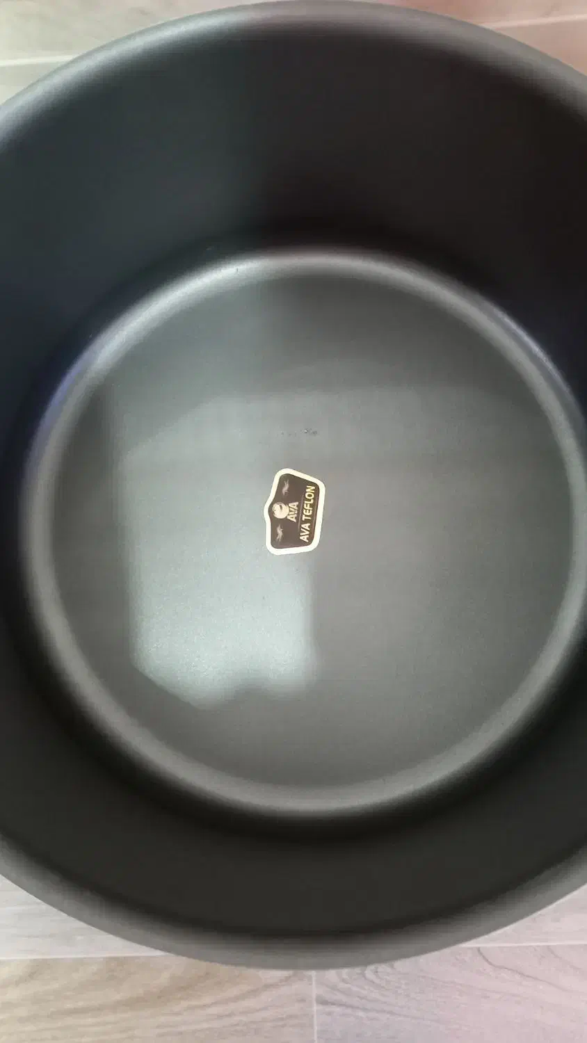 قابلمه تفلون آوا ۲۲ نفره|ظروف پخت‌وپز|خمین, |دیوار