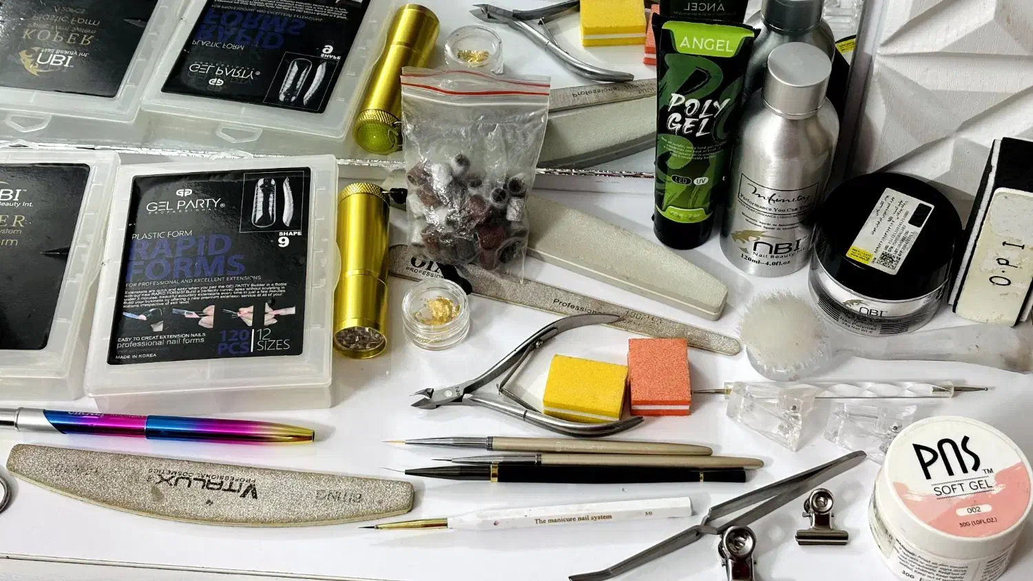 ست کامل وسایل ناخن کاری|آرایشگاه و سالن‌های زیبایی|گرگان, |دیوار