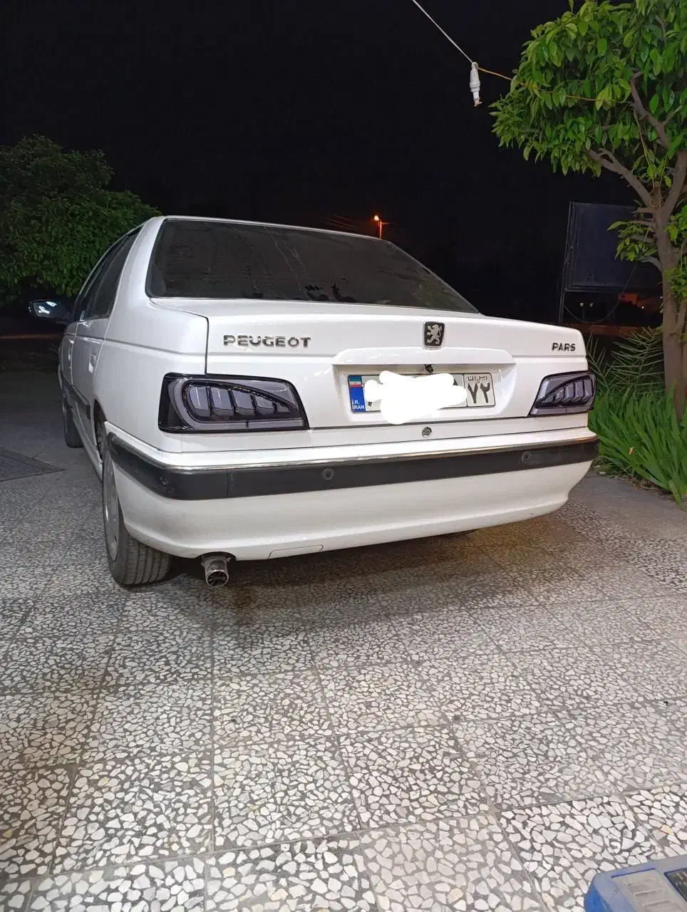 چراغ عقب پارس فولکالر طرح جنسیس|قطعات یدکی و لوازم جانبی|آمل, |دیوار