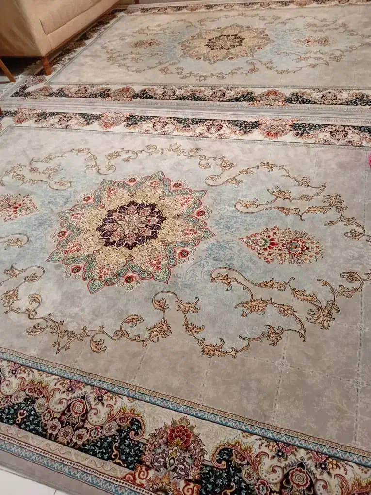 فرش ۶ متری ۷۰۰ شانه|فرش|تهران, شارق|دیوار