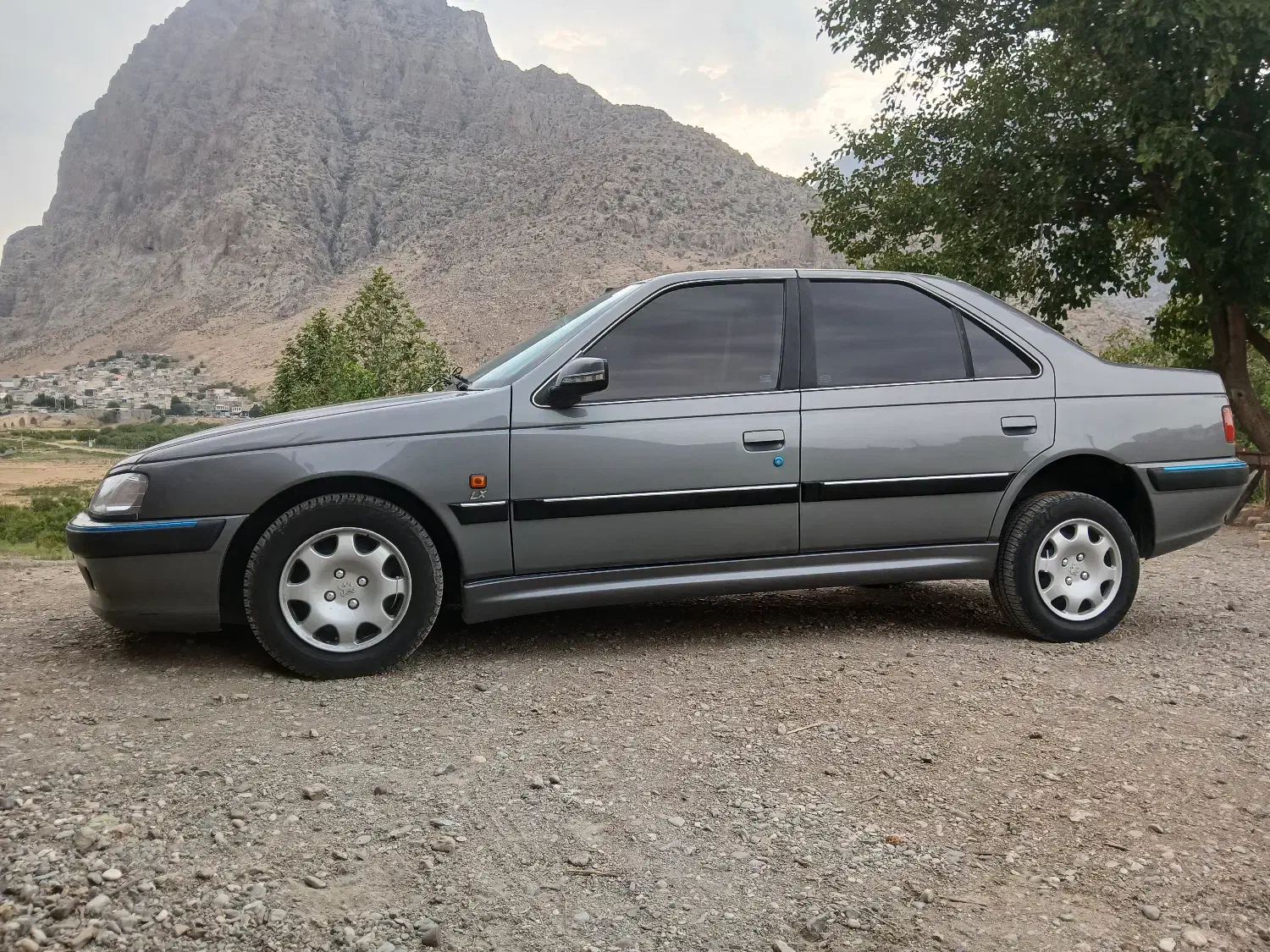 پژو پارس|خودرو سواری و وانت|بیستون, |دیوار