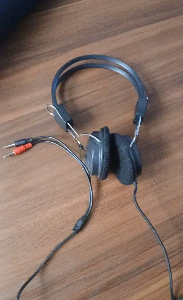 هدفون سیمی|لوازم جانبی موبایل و تبلت|اقبالیه, |دیوار