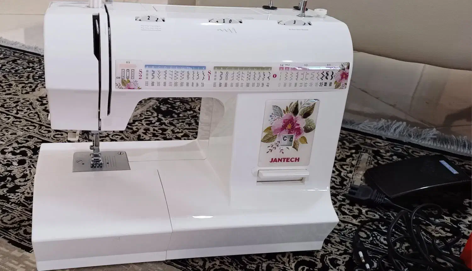 چرخ خیاطی|چرخ خیاطی و ریسندگی|رومشکان, |دیوار