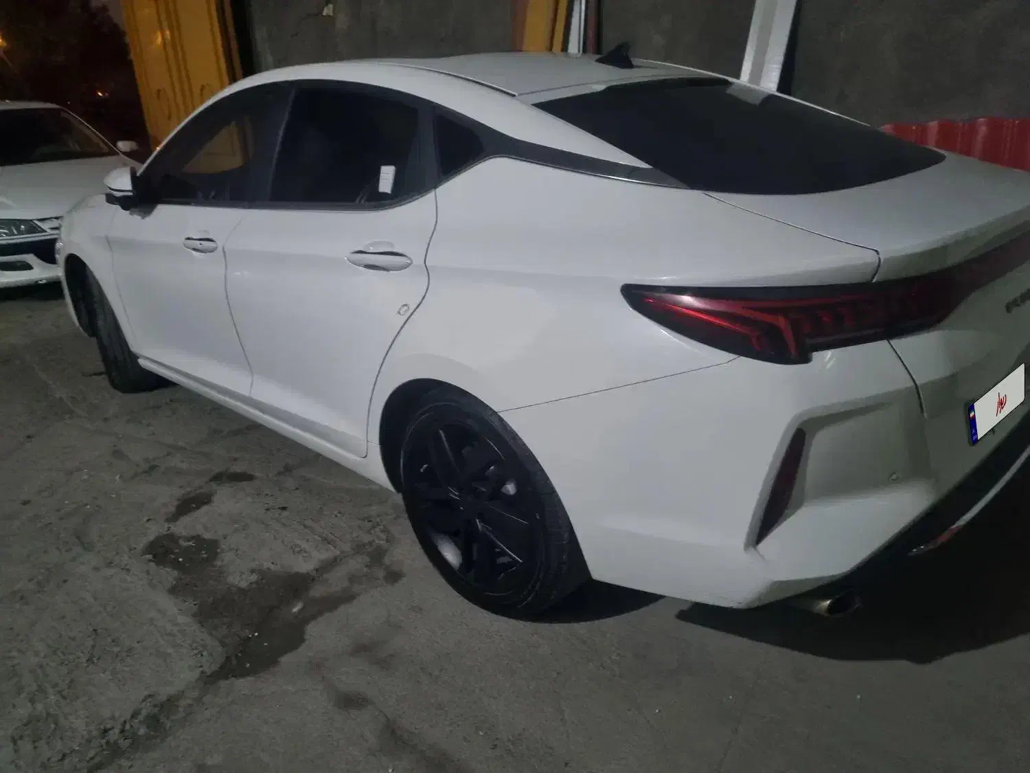 کی ام سی j7|خودرو سواری و وانت|لنجان, |دیوار