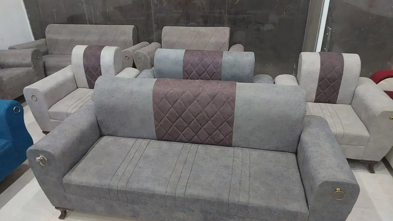 اسکارلت پایه فلزی،۷نفره ۸۵۰۰ت اقساط مبل گلبهار|مبلمان خانگی و میز عسلی|گلبهار, شهر جدید گلبهار|دیوار