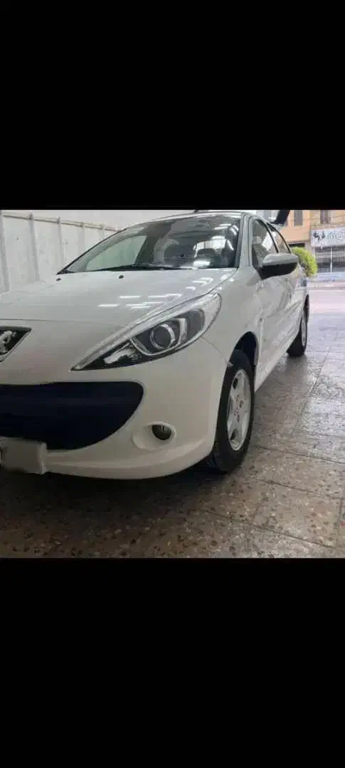 207صفرمدل1404سقف فلز رنگ سفید|خودرو سواری و وانت|بندرلنگه, |دیوار