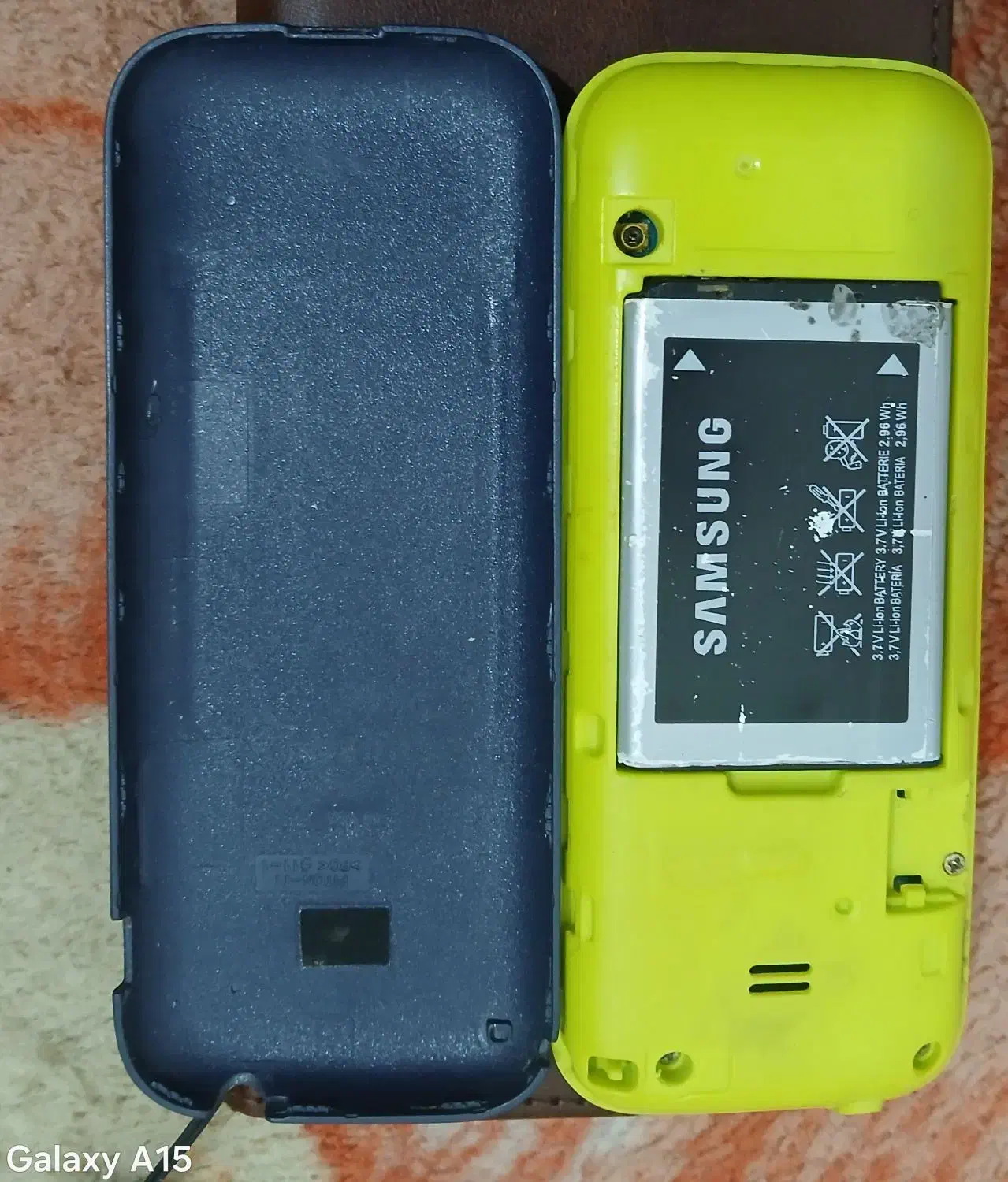 تعدادیک دستگاه گوشی سامسونگ بی ۳۱۰ یه باطری میخواد|موبایل|کبودرآهنگ, |دیوار